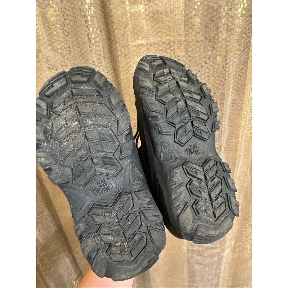 The North Face Big Kids' Alpenglow V Waterproof Boots Black Gray Snow 1